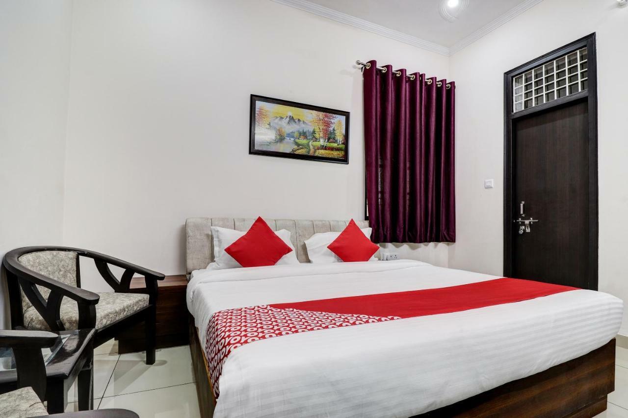 Oyo 38208 Hotel Prakash Kunj Lucknow Eksteriør billede