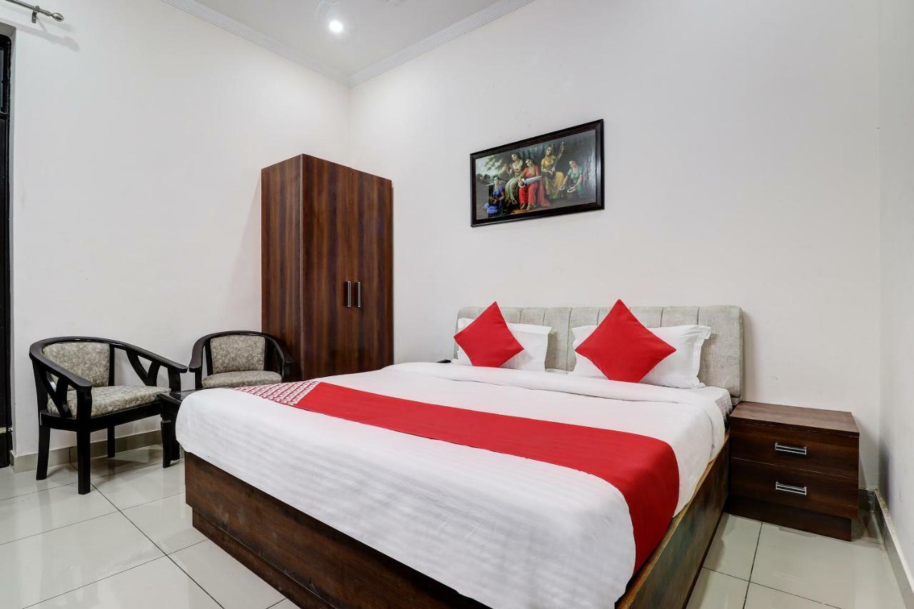 Oyo 38208 Hotel Prakash Kunj Lucknow Eksteriør billede