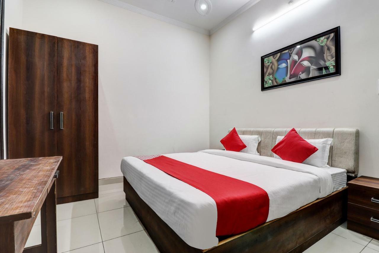 Oyo 38208 Hotel Prakash Kunj Lucknow Eksteriør billede