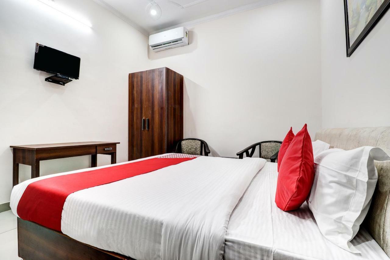 Oyo 38208 Hotel Prakash Kunj Lucknow Eksteriør billede