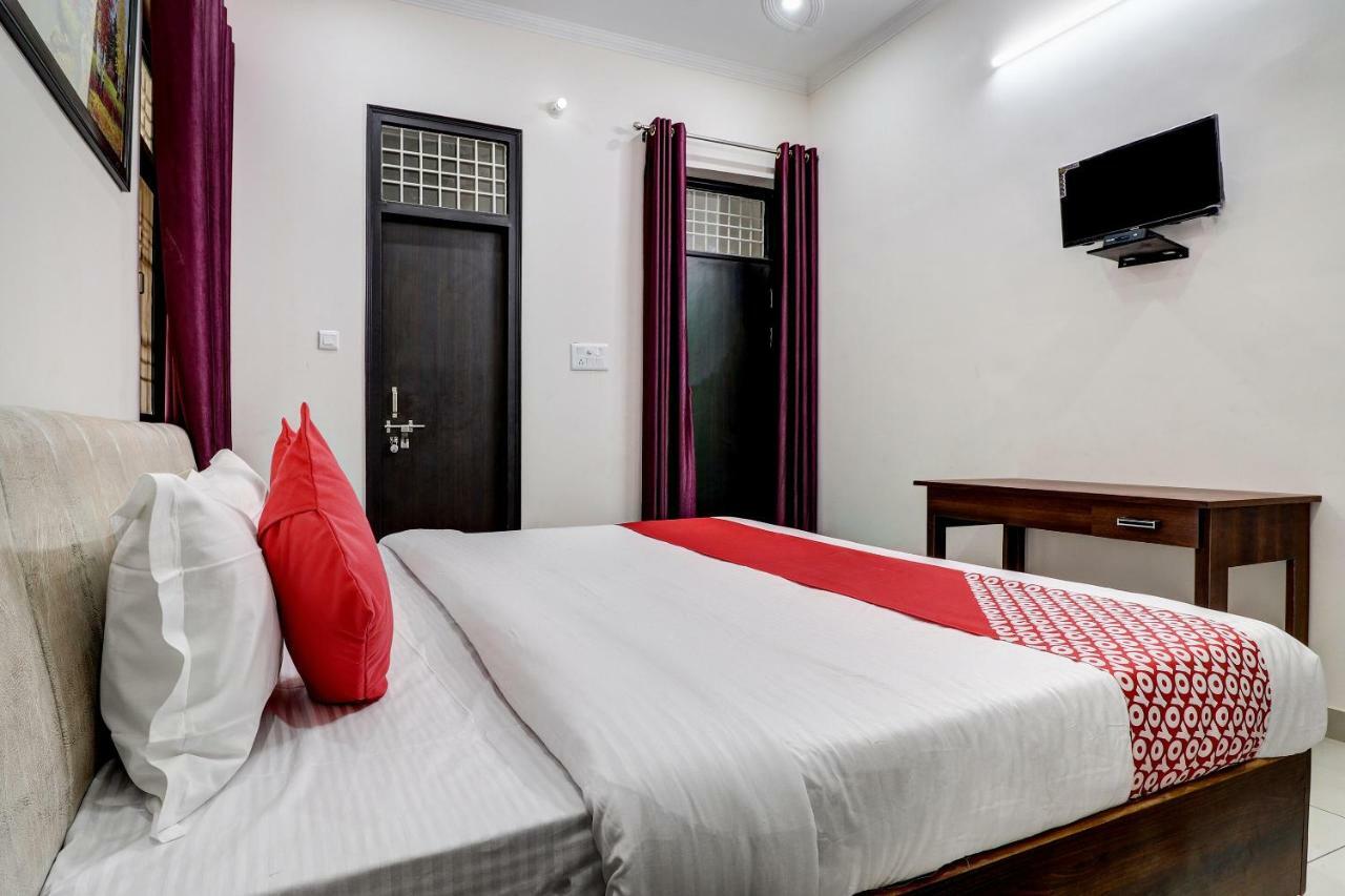 Oyo 38208 Hotel Prakash Kunj Lucknow Eksteriør billede