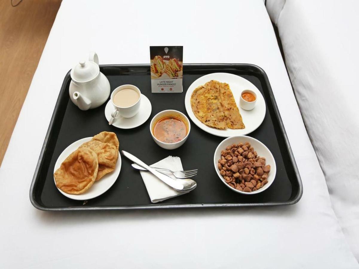 Oyo 38208 Hotel Prakash Kunj Lucknow Eksteriør billede